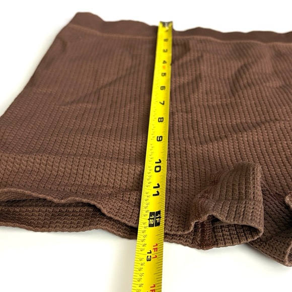 Colsie Ribbed Brown Shorts - Picture 5 of 5